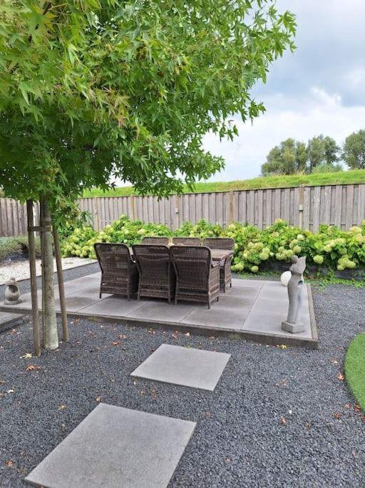Family Wellness Lodge 4 Personen Zuid-Holland! Ooltgensplaat Exterior foto